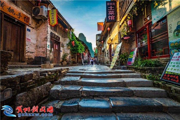 足球啦啦队员