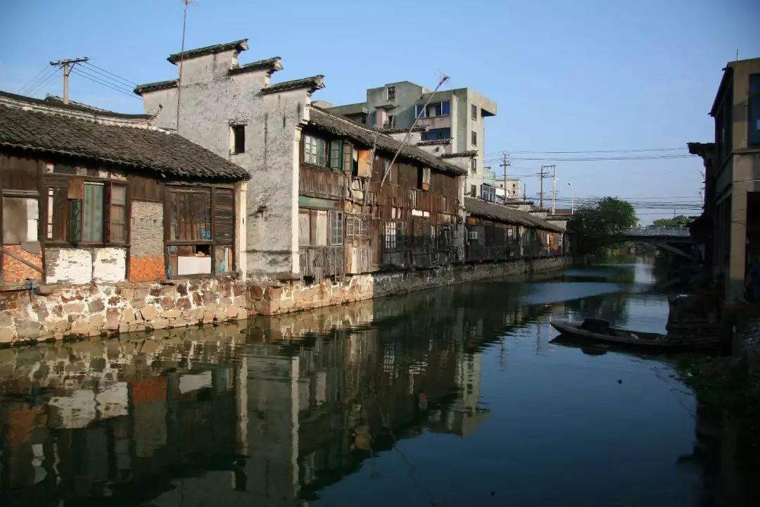 逃离地下古寺庙